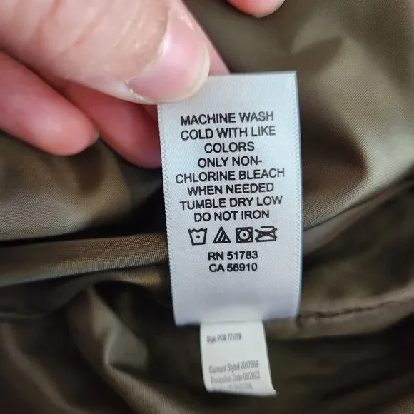 Maurices Green Long Quilted Belted Jacket Winter Puffer Coat Medium Snap Closure - Picture 5 of 8